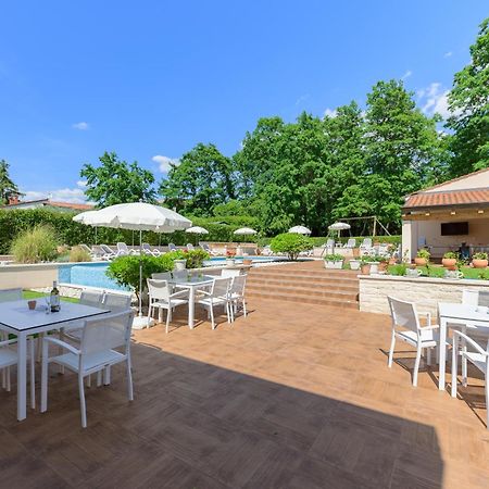 Apartments Tena Пореч Екстер'єр фото